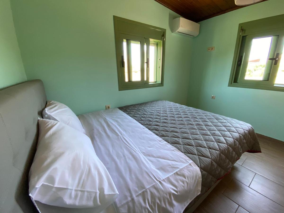 Villa Acrocorinthos House Esterno foto